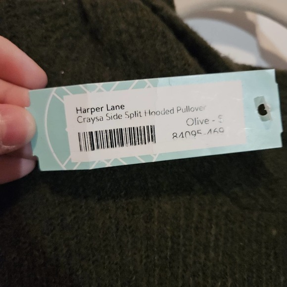 NWT Harper‎ Lane Craysa Side Split Hooded Pullover Size Small Stitch Fix - Picture 3 of 6